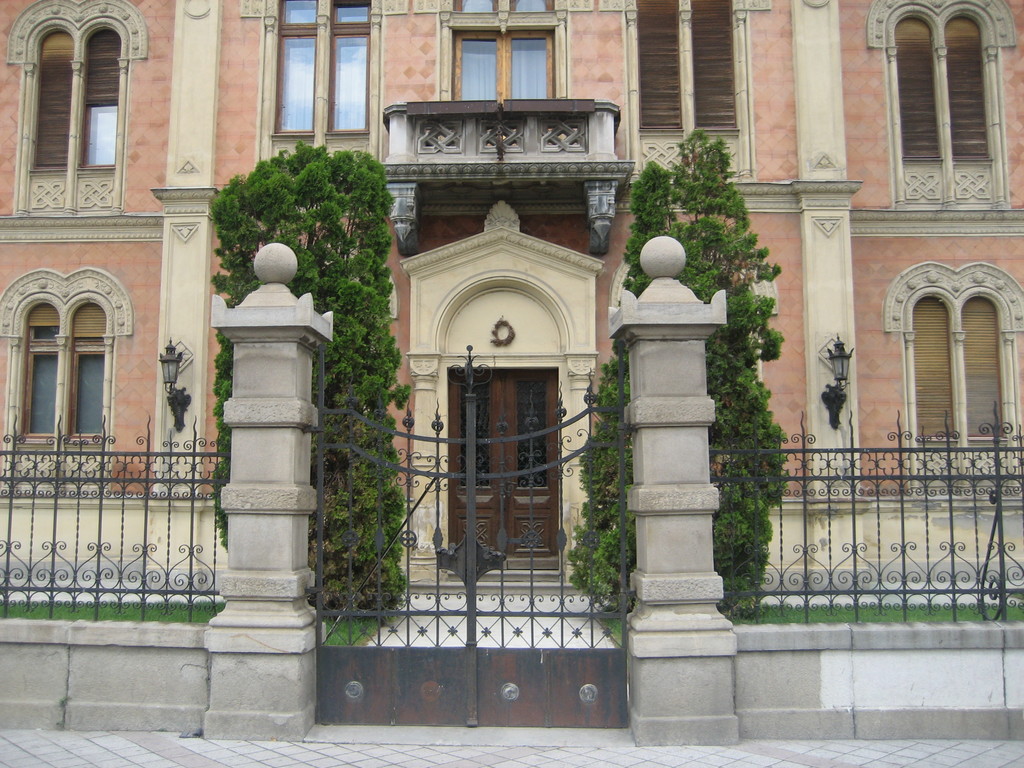 Main image