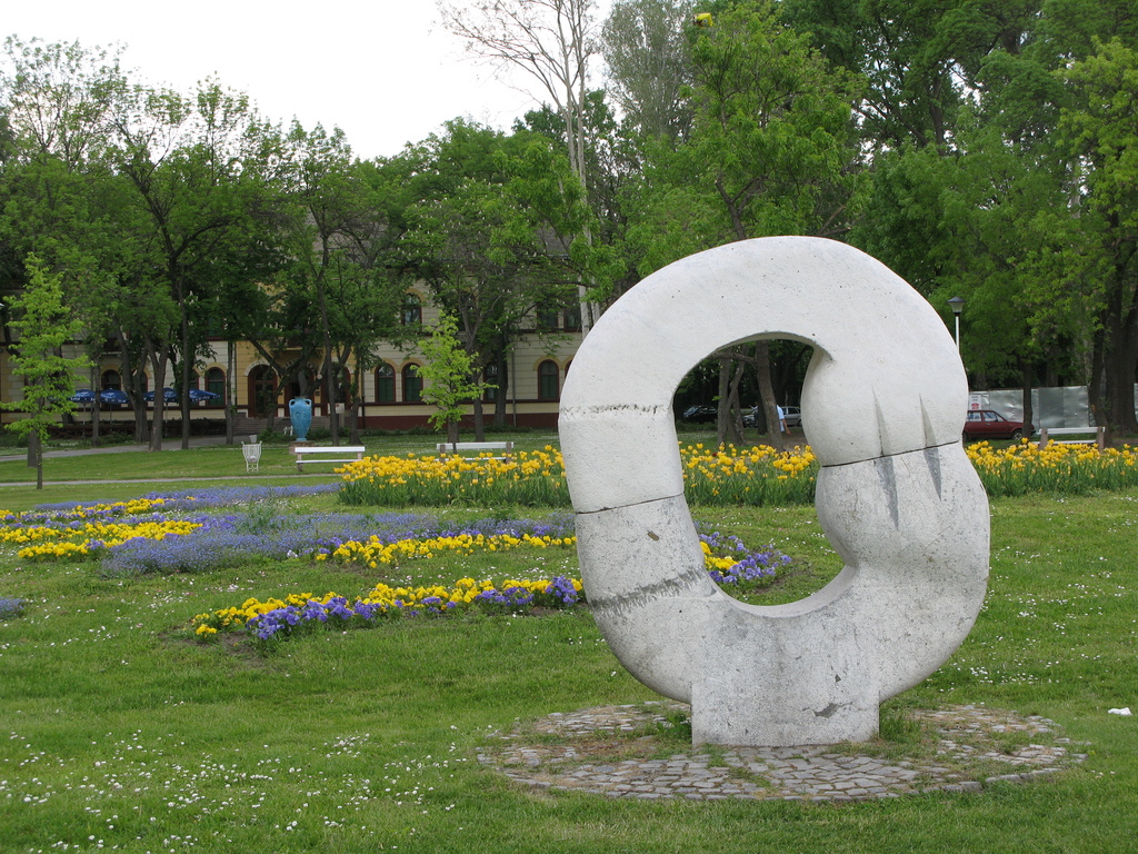 Main image