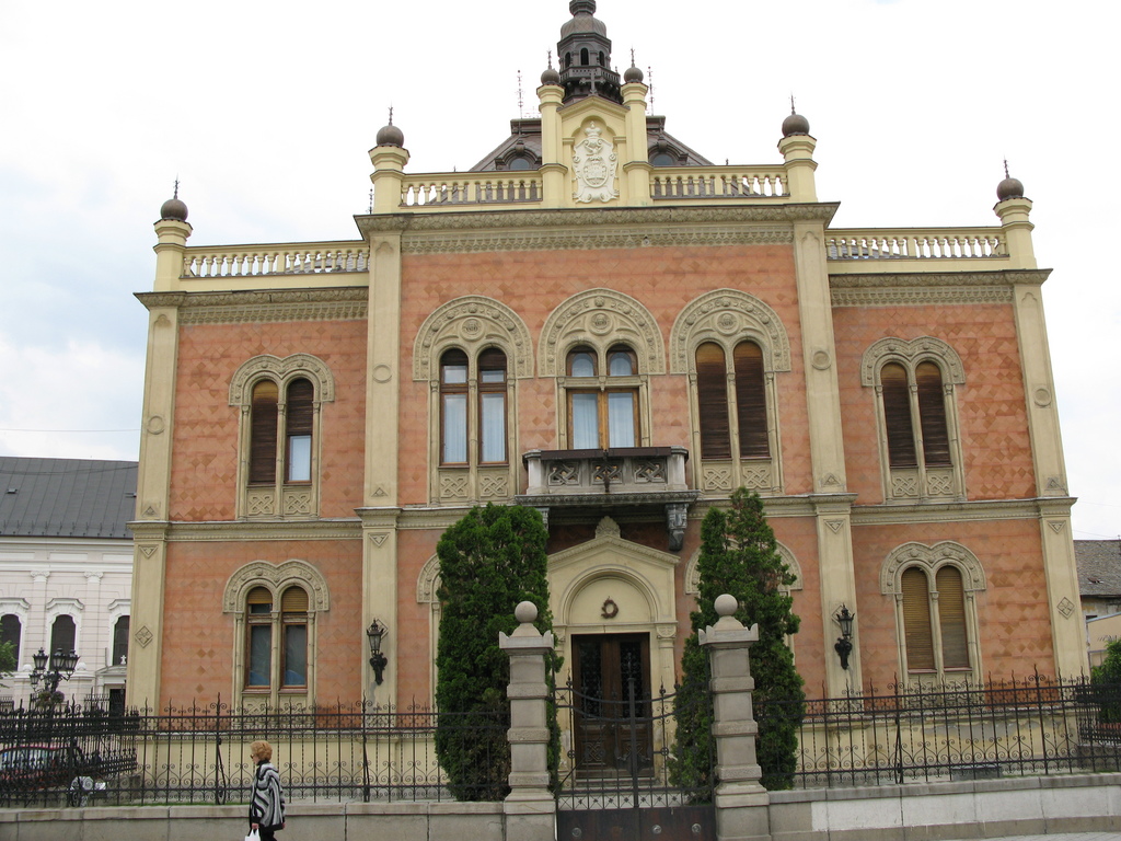 Main image