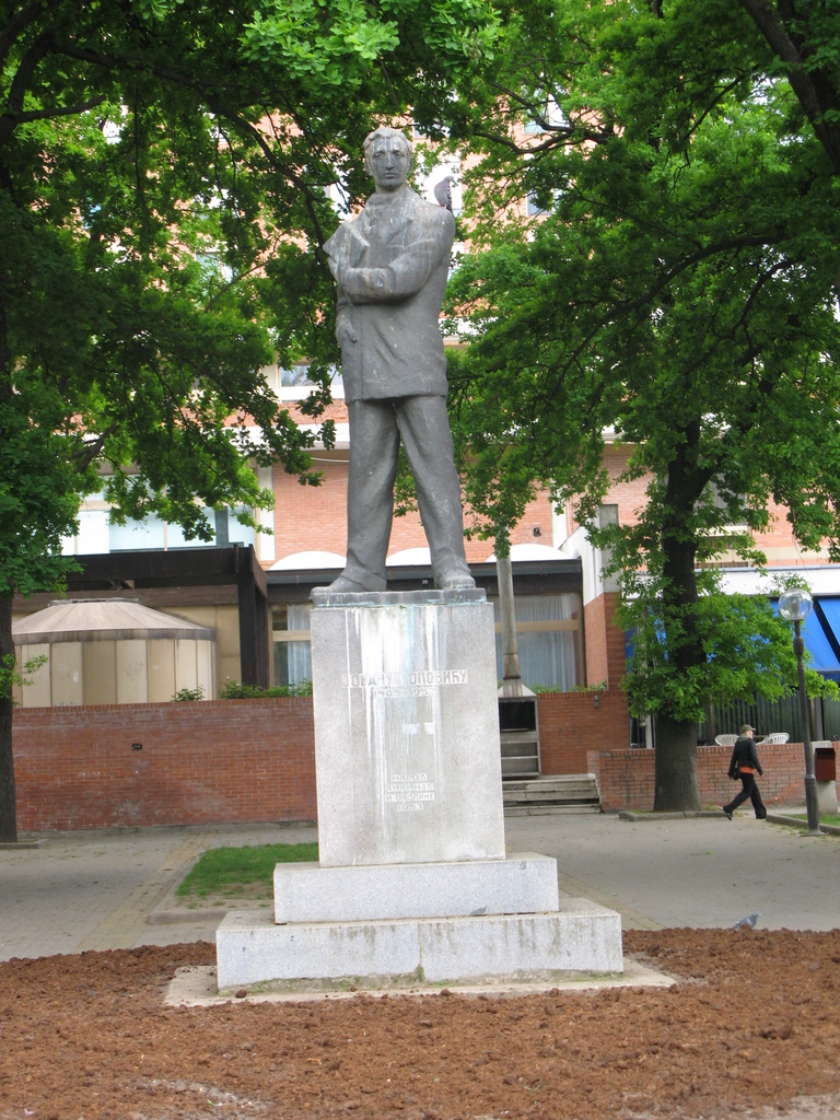 Main image