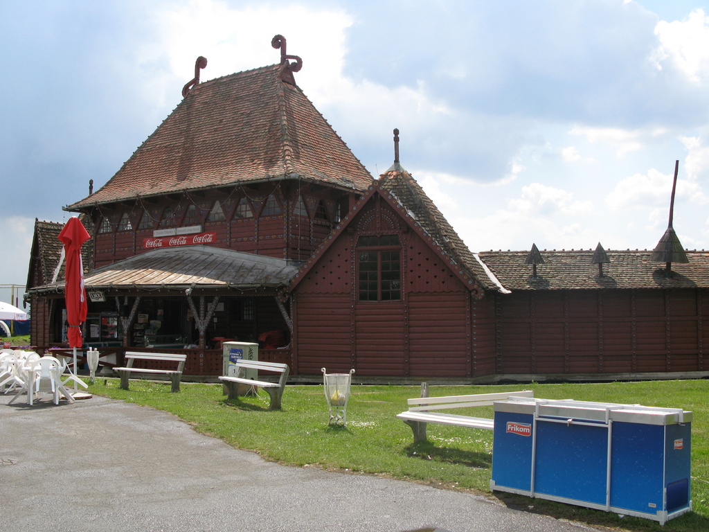 Main image
