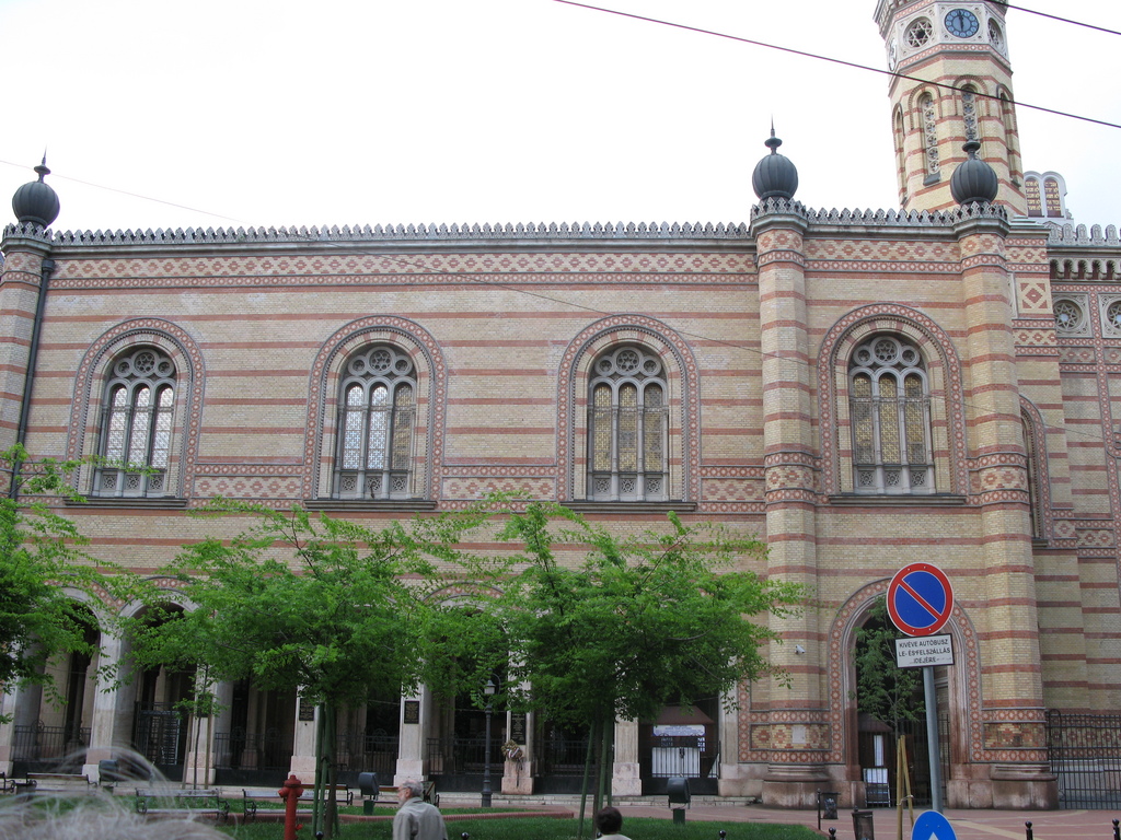 Main image