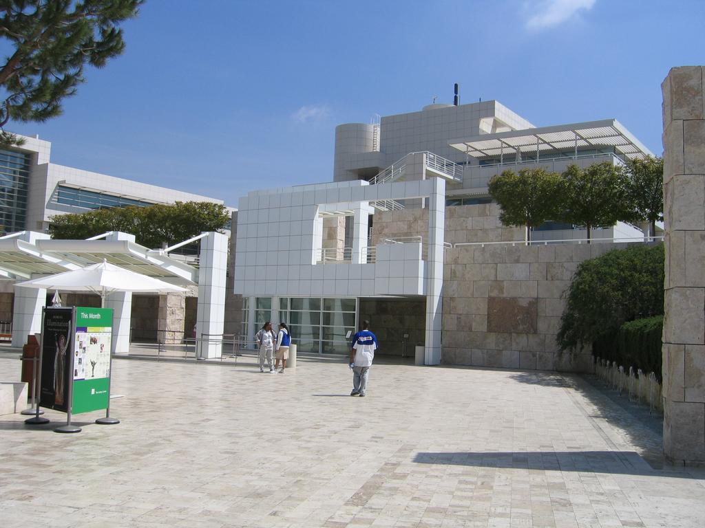 Main image